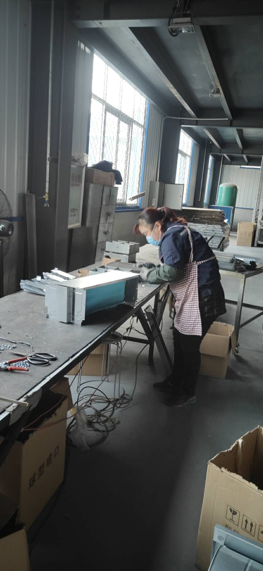 关于华盛空调设备有限公司的简介  风机盘管特点  生产厂家  价格优惠