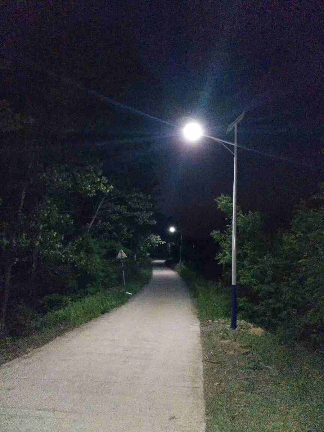 大名县家用壁挂太阳能路灯源头厂家--楷举照明