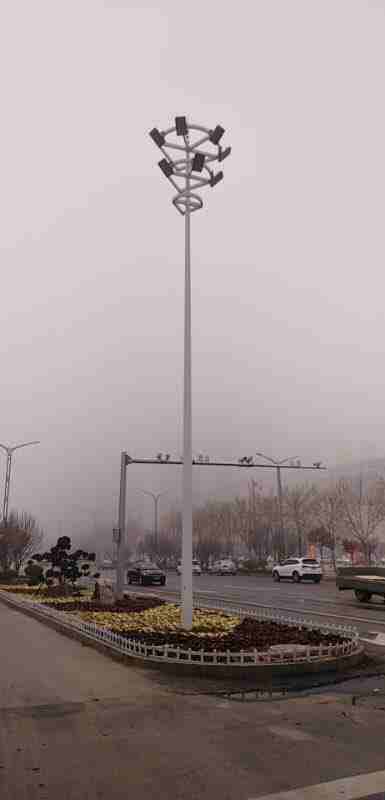 头屯河家用太阳能路灯免费上门安装--楷举