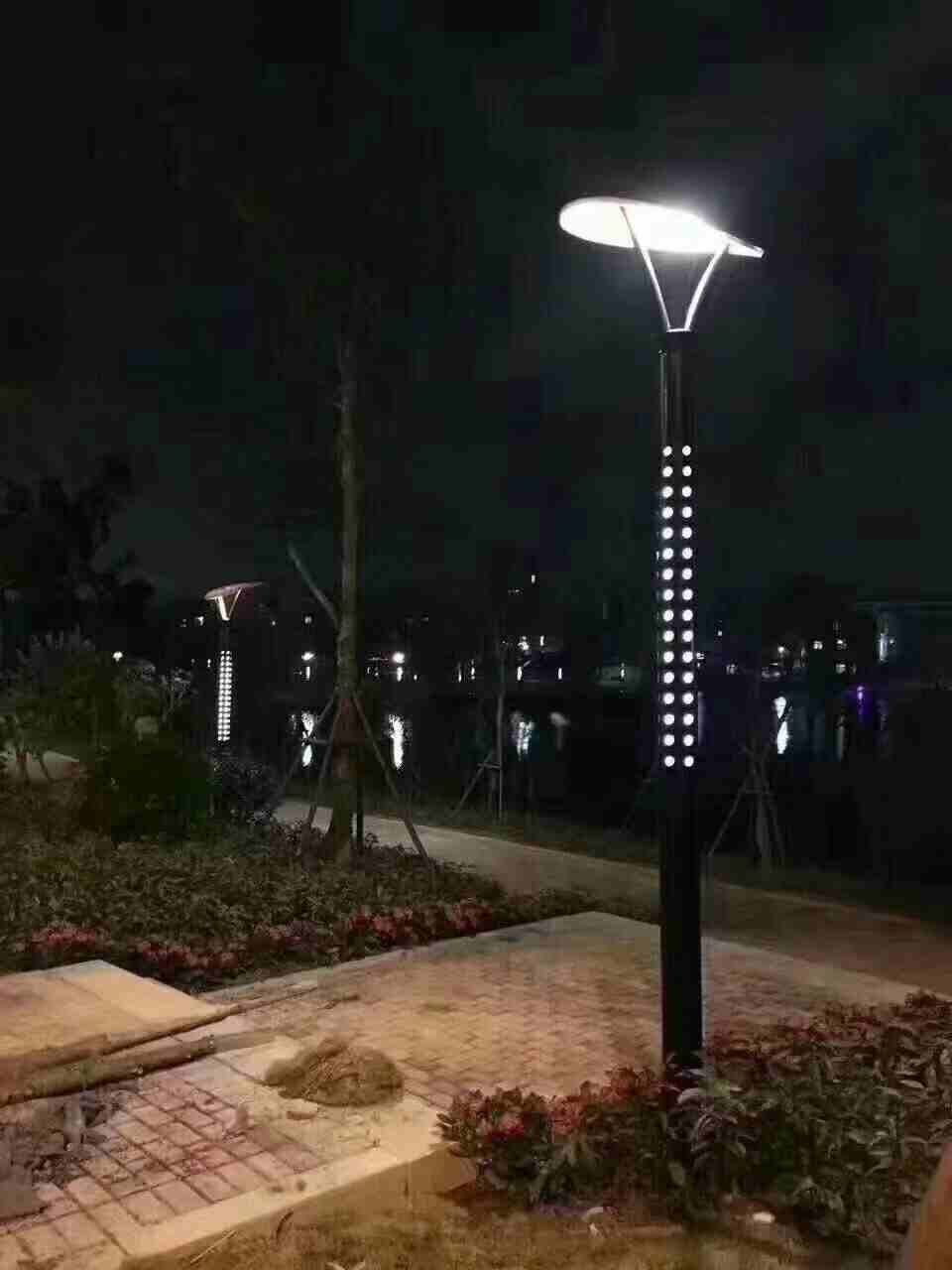 头屯河家用太阳能路灯免费上门安装--楷举