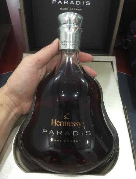 三乡镇洋酒回收网,洋酒回收价格查询  上门回收洋酒  洋酒鉴定  三乡洋酒报价