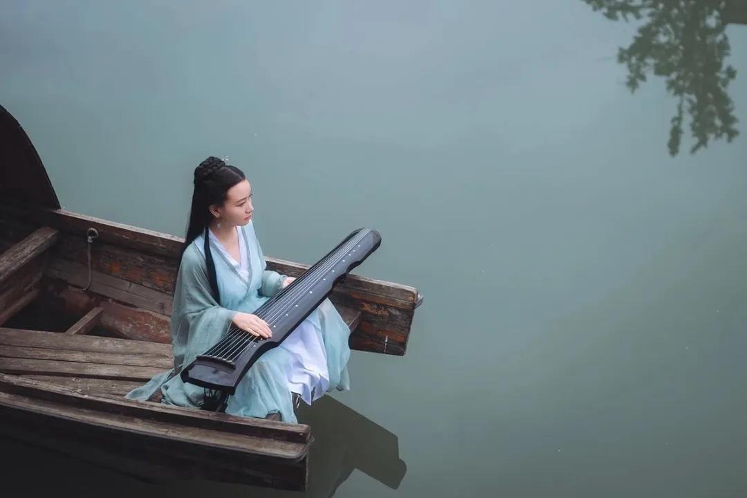 合肥古琴爱好者古琴琴弦保养应注意的问题  古琴批发  古琴零售  复雅古琴社