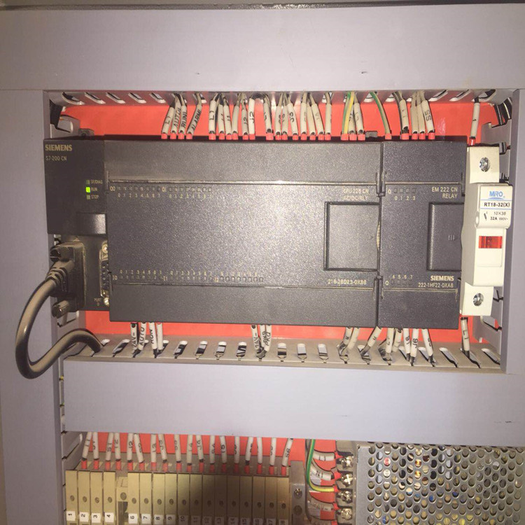 供应西门子6ES7953-8LG11-OAAO可编程控制器