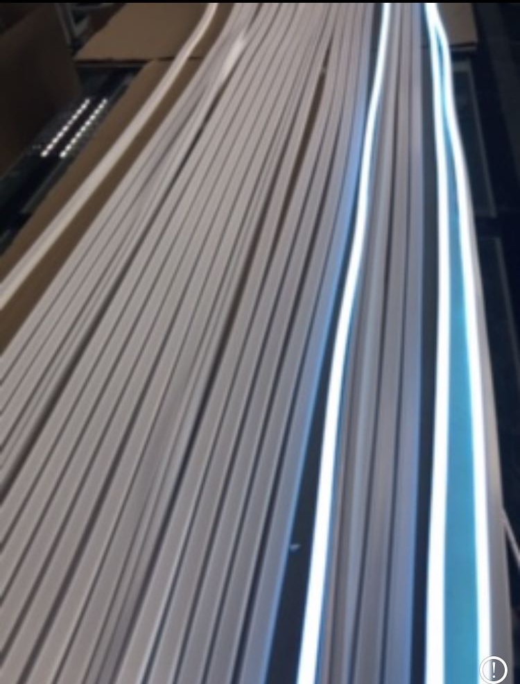 LED数码硅胶霓虹三面侧弯软灯条  硅胶挤出  霓虹灯