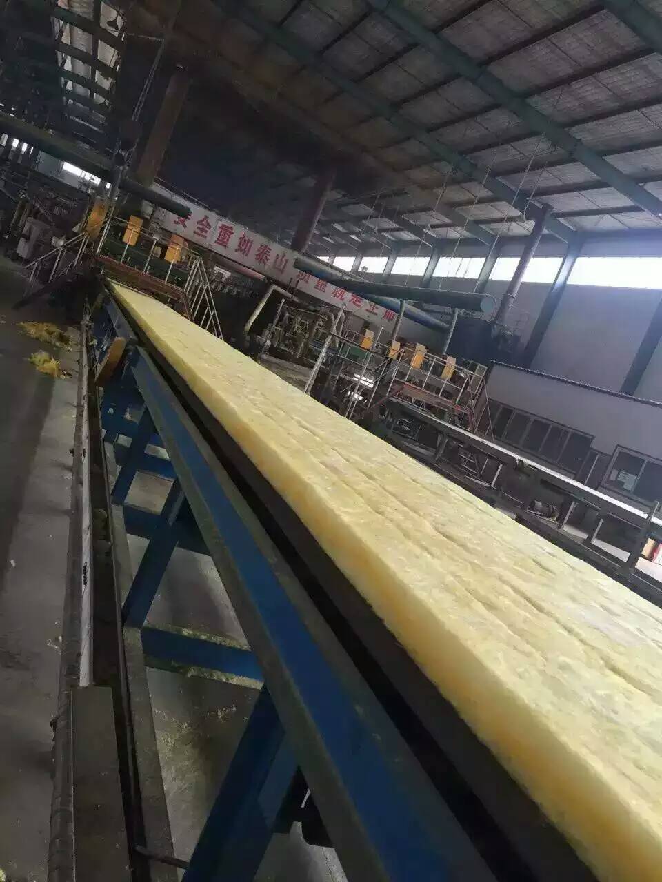 华美玻璃棉厂 玻璃棉卷毡 防火玻璃棉卷毡  贴铝箔玻璃棉