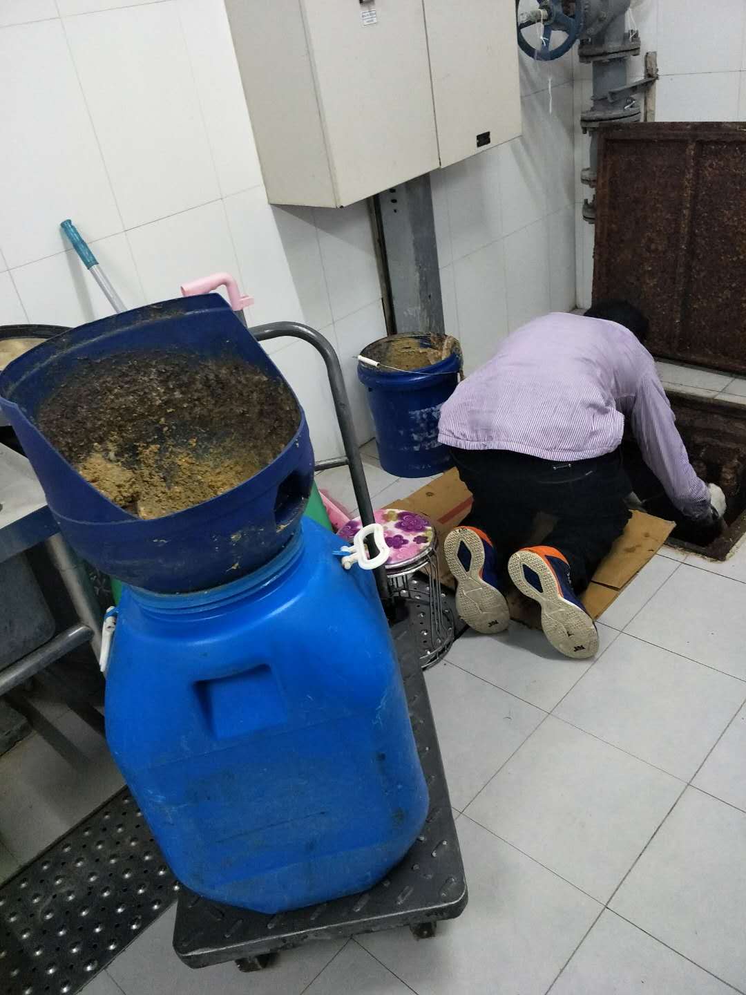 田村清理化粪池