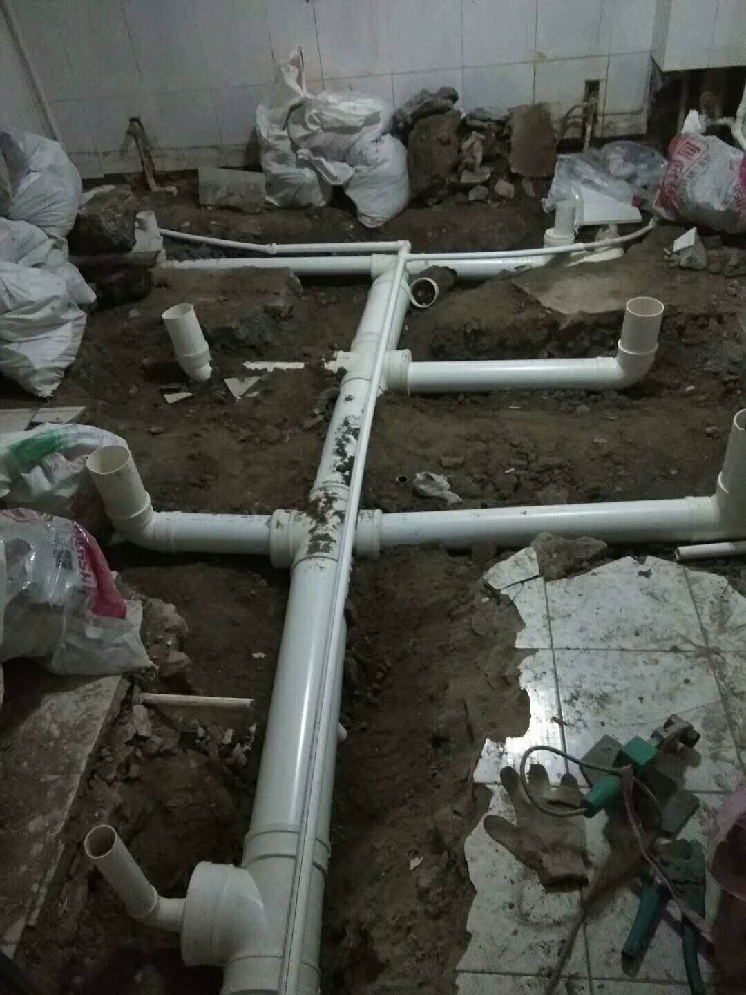 西田各庄抽公共厕所