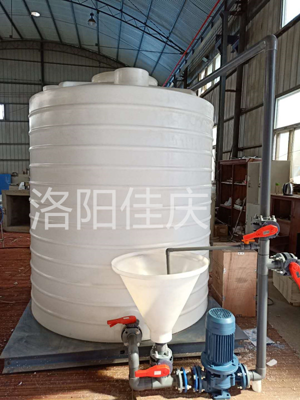 河南外加剂塑料罐哪家强  外加剂储罐  塑料储罐  化工储罐