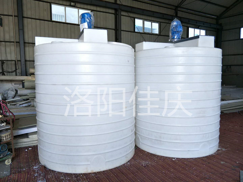 山西哪家的塑料罐质量不错  外加剂储罐  塑料储罐  化工储罐