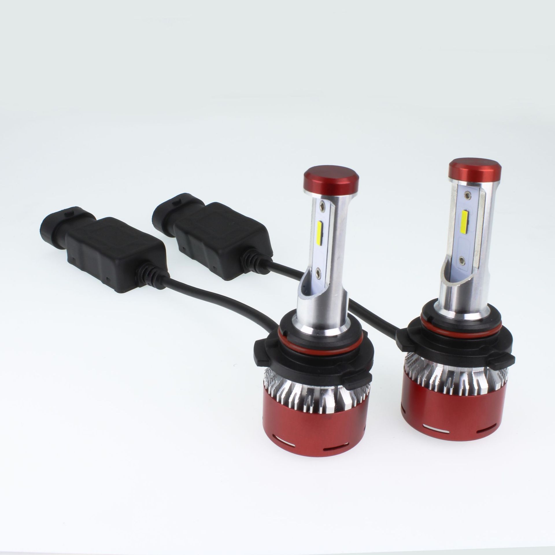 汽车LED雾灯 LED车灯 LED汽车大灯 LED摩托车灯  汽车LED灯  前照灯