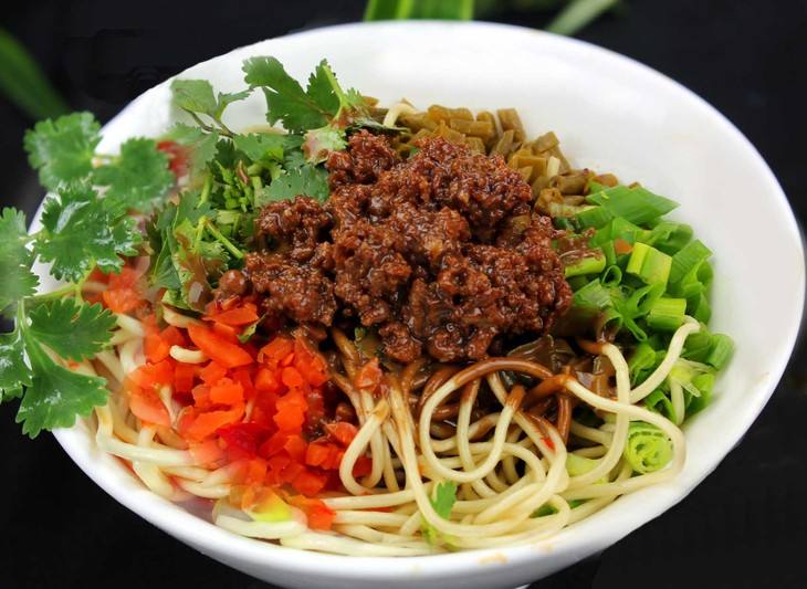 肉酱香精（肉末炸酱香精、猪肉酱香精）  炸酱面