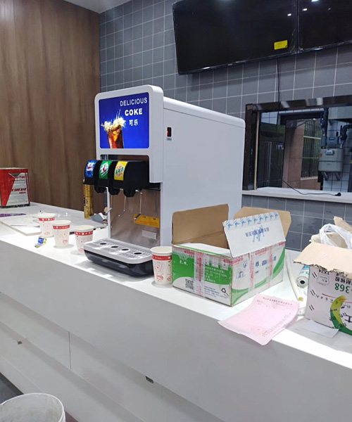济南市可乐机百事可乐机可乐糖浆  可乐饮料机