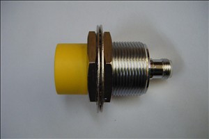 带插头LJA41-3008NK接近开关  带插头接近开关