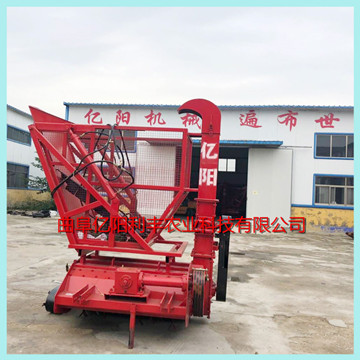 自走式玉米秸秆回收机价格  回收机厂家