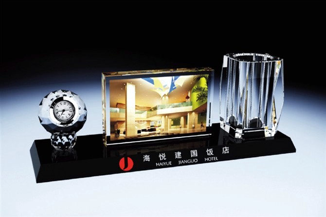开业庆典水晶办公室礼品 庆典活动赠送嘉宾礼品  北京水晶摆件礼品  开业庆典礼品  三件套摆件礼品
