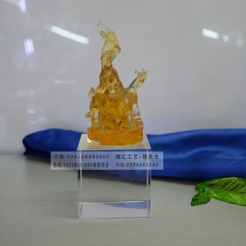 广州五羊雕像纪念品 琉璃五羊纪念品 特色纪念品  广州五羊纪念品  琉璃雕像纪念品  特色纪念礼品