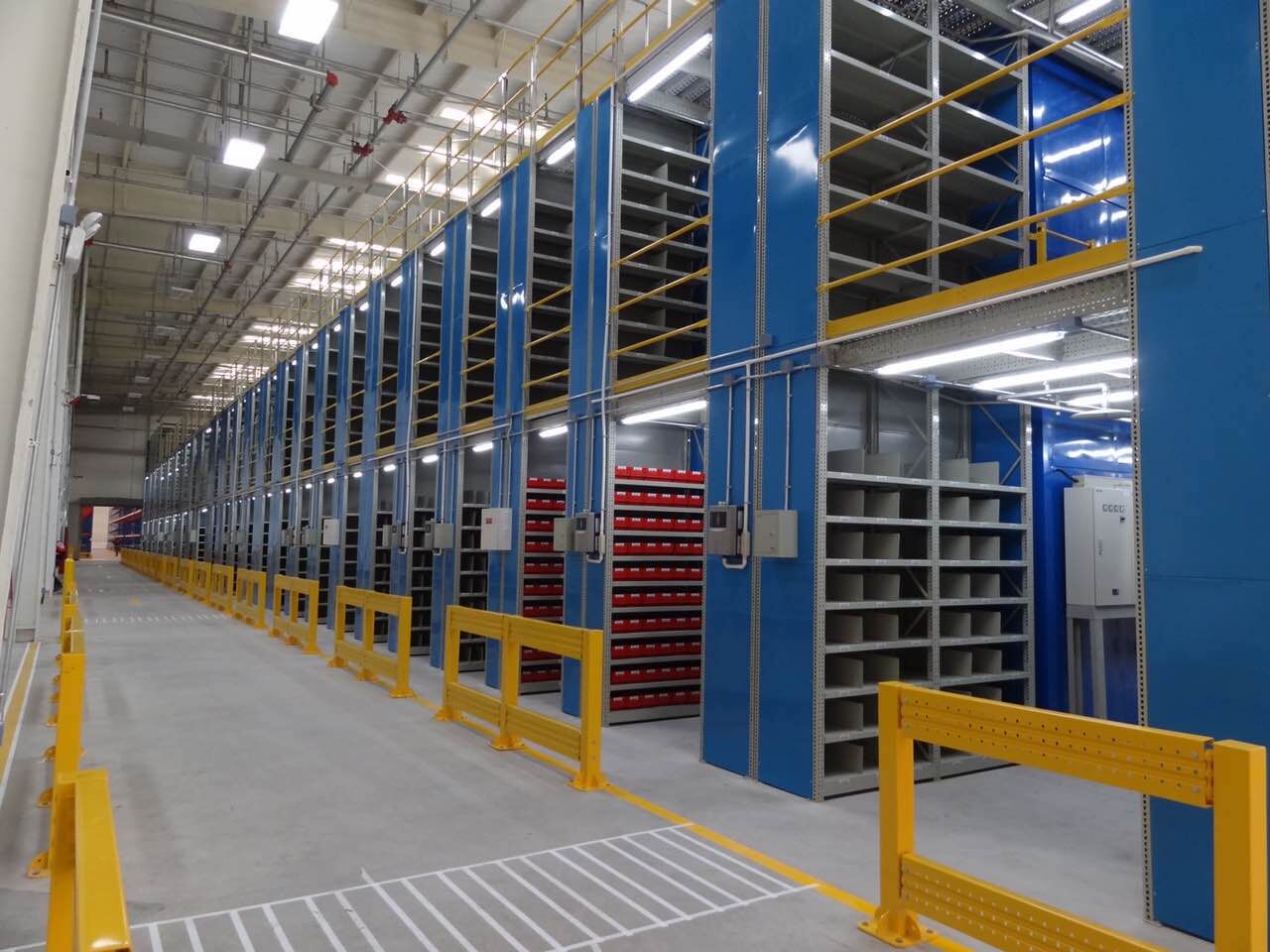 仓储阁楼货架苏州鑫辉定制生产厂家 阁楼货架生产厂家