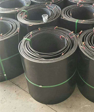 泰安市补口电热熔套耐腐蚀补口皮子  电热熔套厂家  电热熔套报价  电熔套出厂价