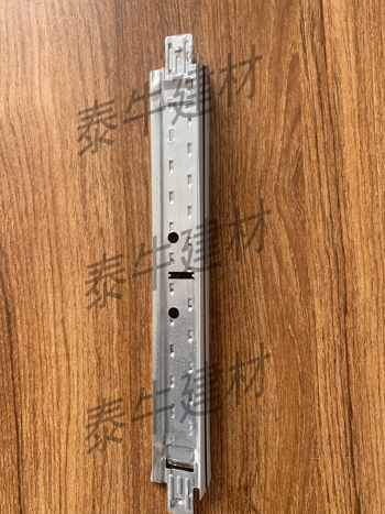 镀铝烤漆龙骨厂家供应&nbsp;&nbsp;吊顶龙骨&nbsp;&nbsp;龙骨吊顶