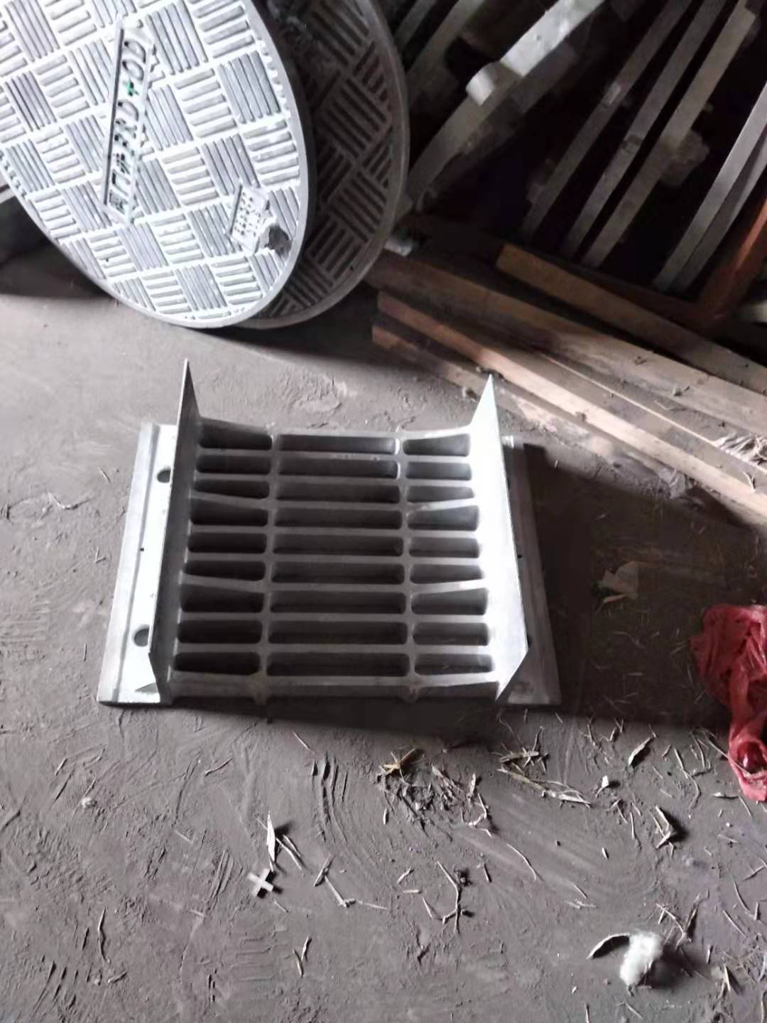 湘西球墨铸铁井盖规格尺寸