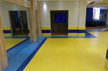 塑胶地板施工不可忽视的条件  塑胶地板哪家好