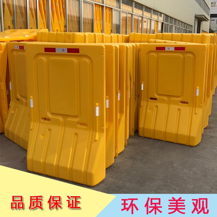 塑料高栏水马 桥梁施工临时隔离屏障 厂家现货