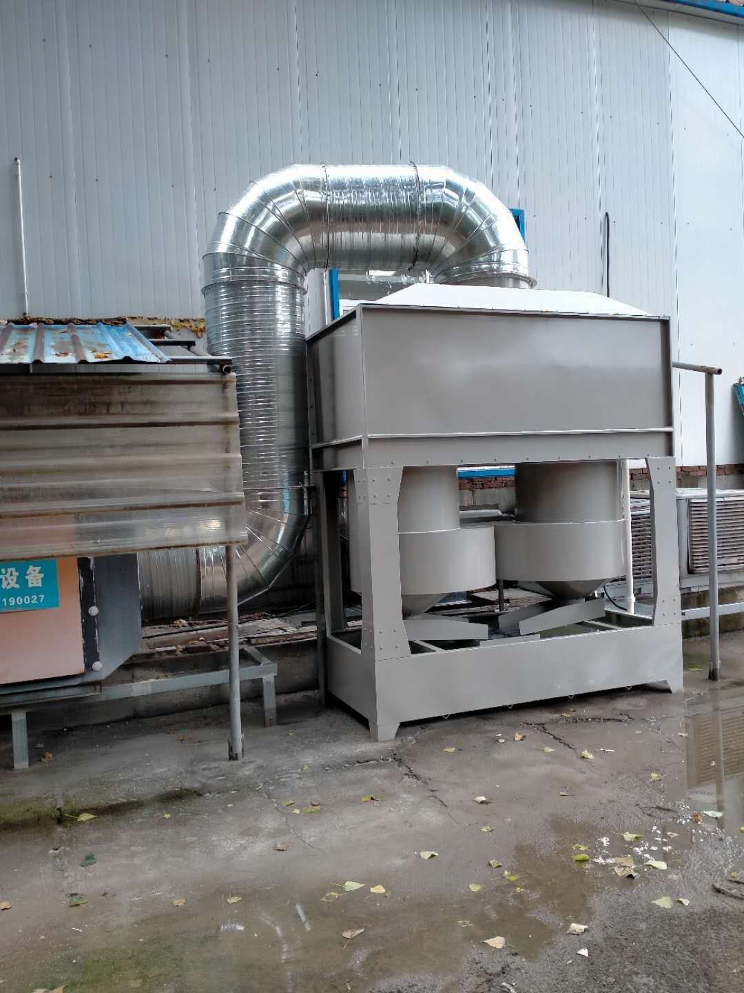 气旋塔内部结构图