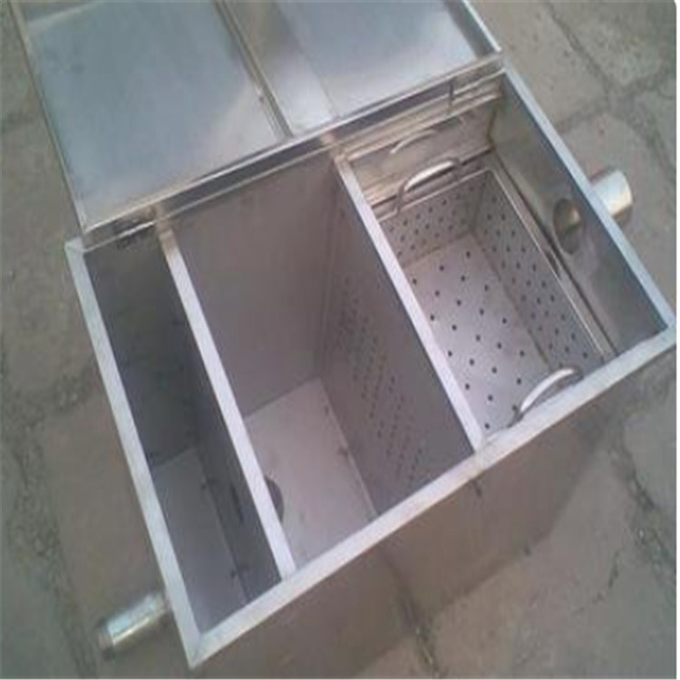 山东生产加工优质油水分离器  油水分离器生产加工  油水分离器生产厂家  油水分离器厂家直销