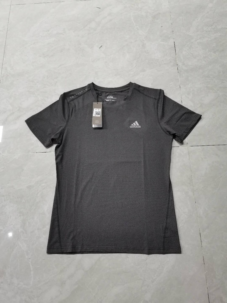 国际大牌阿迪达斯夏季短t  品牌尾货批发