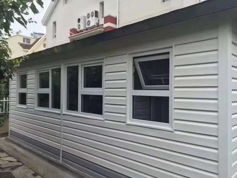 河北PVC外墙挂板外墙装饰板旧房改造板仿木纹扣板  仿木纹彩色扣板