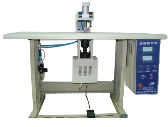 杯型口罩订带机 罩杯型口罩订带机