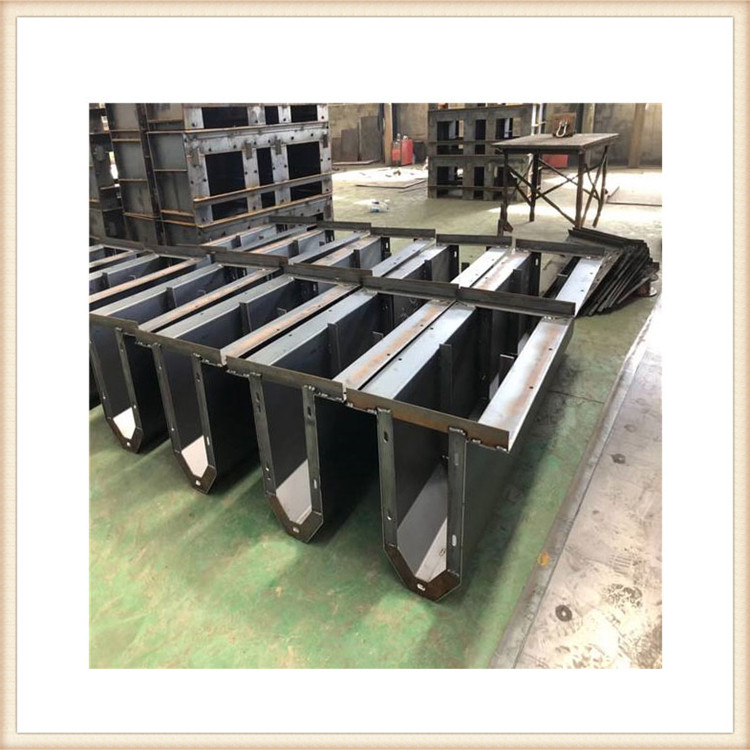 漏粪板模具 盛申致远  猪用水泥漏粪板模具  养猪漏粪板模具钢模  粪漏板模具