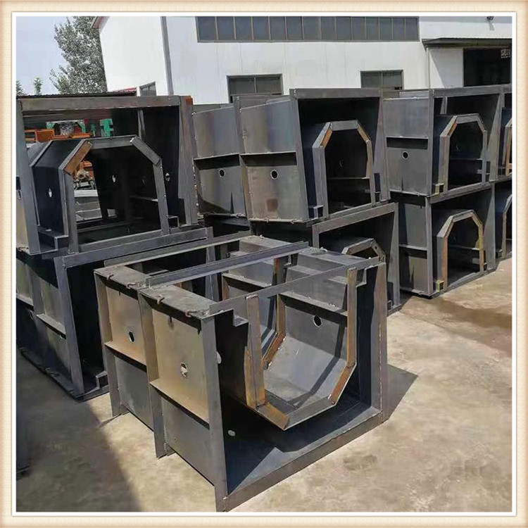 中空式防浪块模具 盛申致远  空心防浪块模具  椎体防浪块模具  四角空心方块钢模具