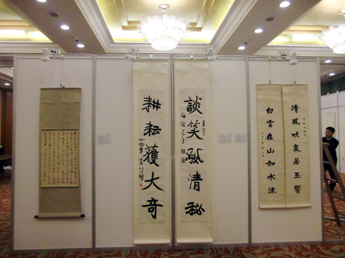 东莞学校广告展画八棱柱屏风展板，展示展板出租  展画展板  八棱柱展板