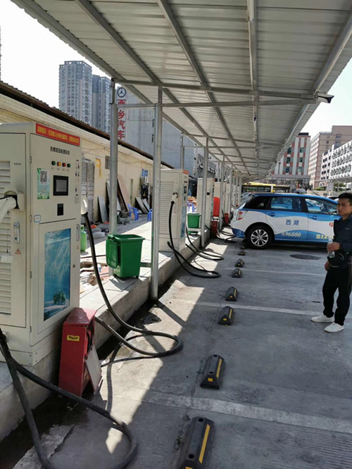 武汉新能源电动汽车充电桩批发  120KW大功充快充  160KW大功充快充  180KW充电桩