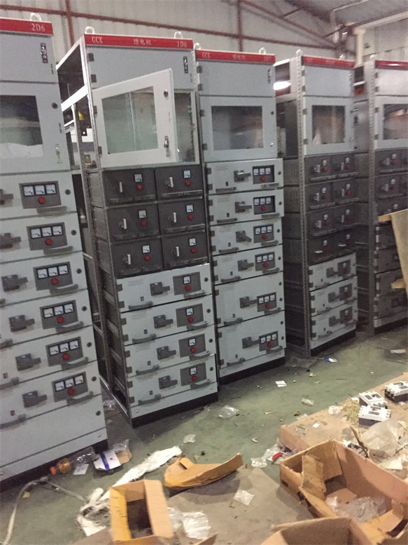 GCK成套抽屉柜 进出线开关柜  低压抽出式开关柜