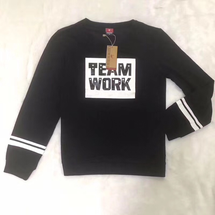 一二线品牌运动库存尾货  库存服装尾货