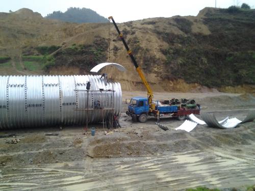 大口径波纹管涵洞施工金属波纹涵管隧道桥梁