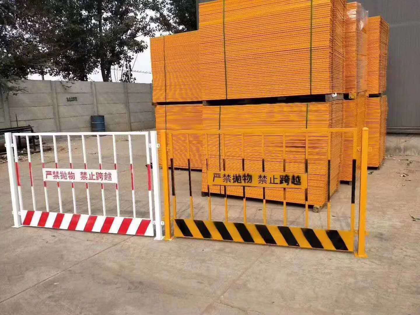 山西太原琪杰外用基坑护栏-建筑基坑护栏-施工基坑护栏  工地基坑护栏