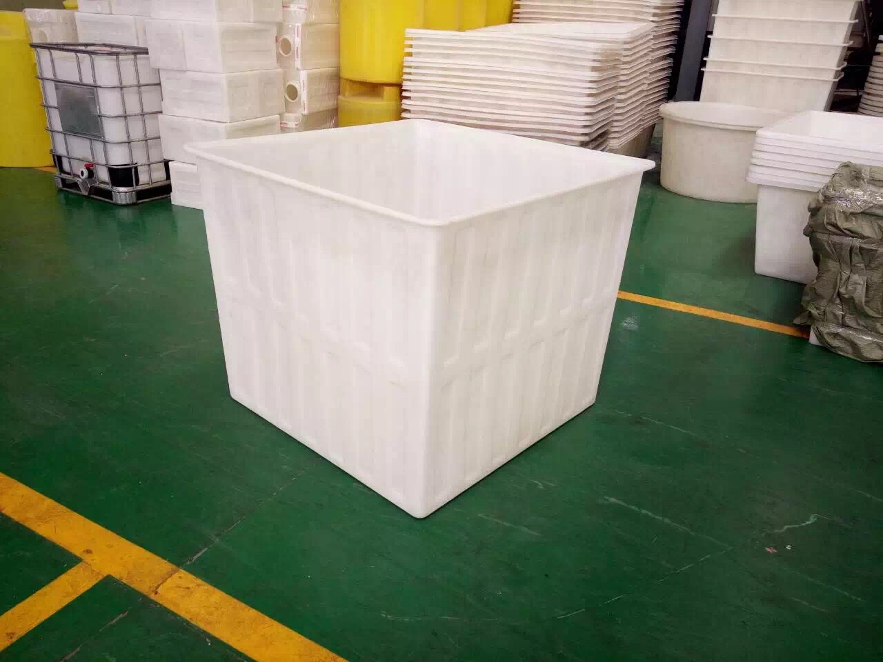 周转水箱食品级700L塑料物流方箱养殖印染700  耐用  耐腐蚀  防紫外线