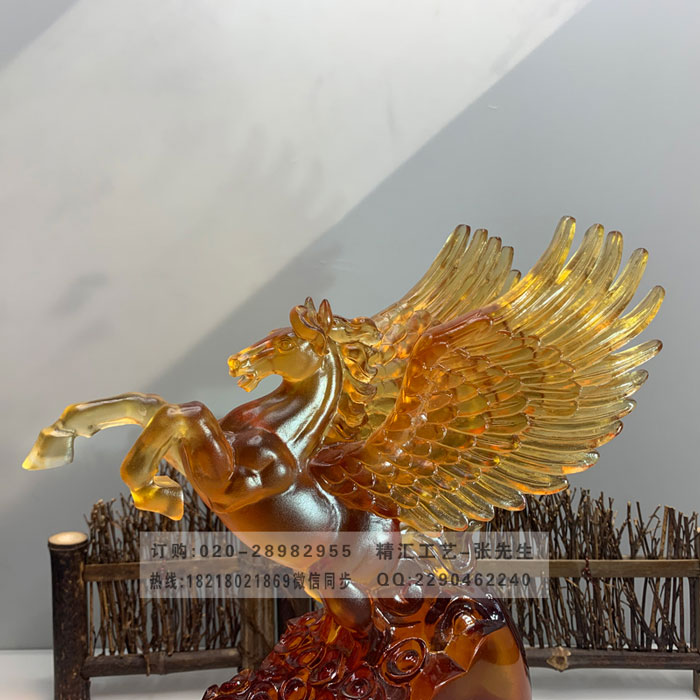 马到功成琉璃摆件 辉煌腾达琉璃马纪念品&nbsp;&nbsp;辉煌腾达纪念品&nbsp;&nbsp;广州深圳琉璃工厂