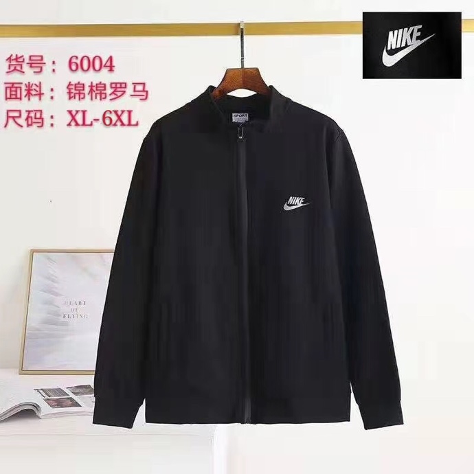 秋款品牌外套尾货货源批发  品牌外套尾货批发