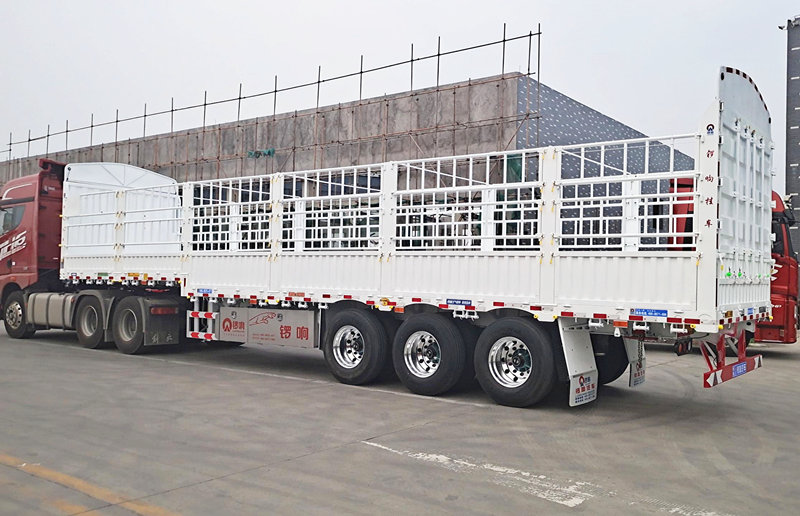 锣响新国标半挂车 仓栅式半挂车 超级盘刹 13米高栏