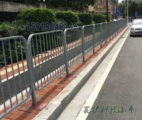 定制市政公路护栏 江门港式护栏  道路护栏  护栏厂  公路护栏现货