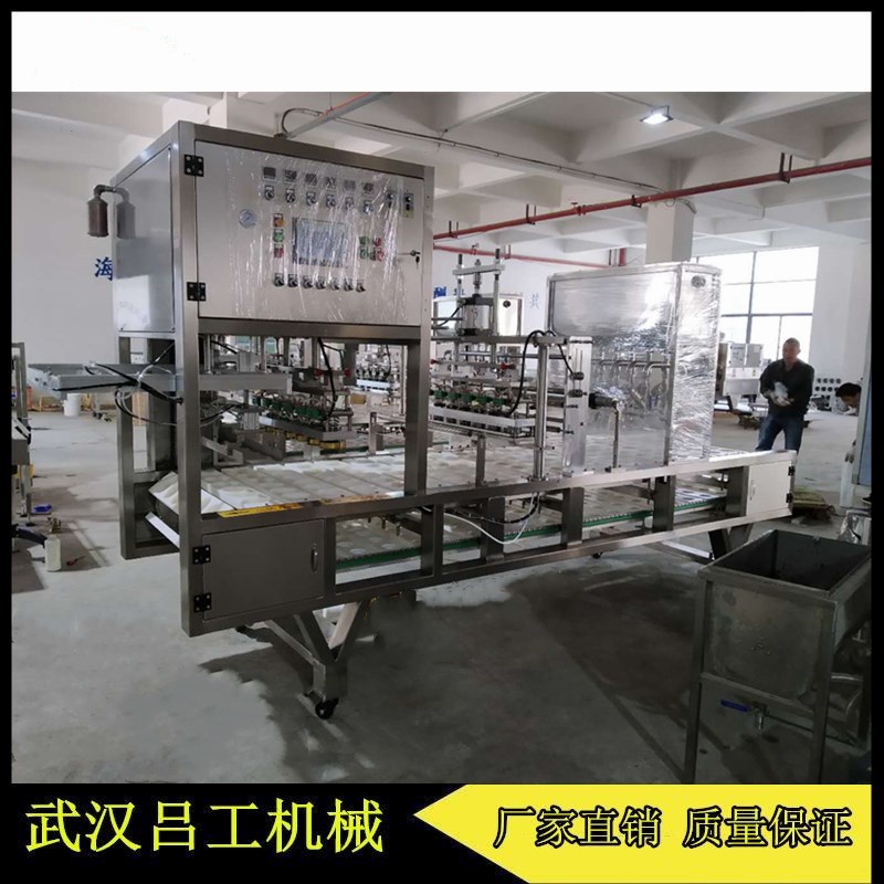 武汉吕工牌湿巾桶灌装旋盖贴标全自动生产线厂家直销  消毒湿巾灌装封口机  湿巾桶灌装旋盖机  全自动湿巾桶封口机