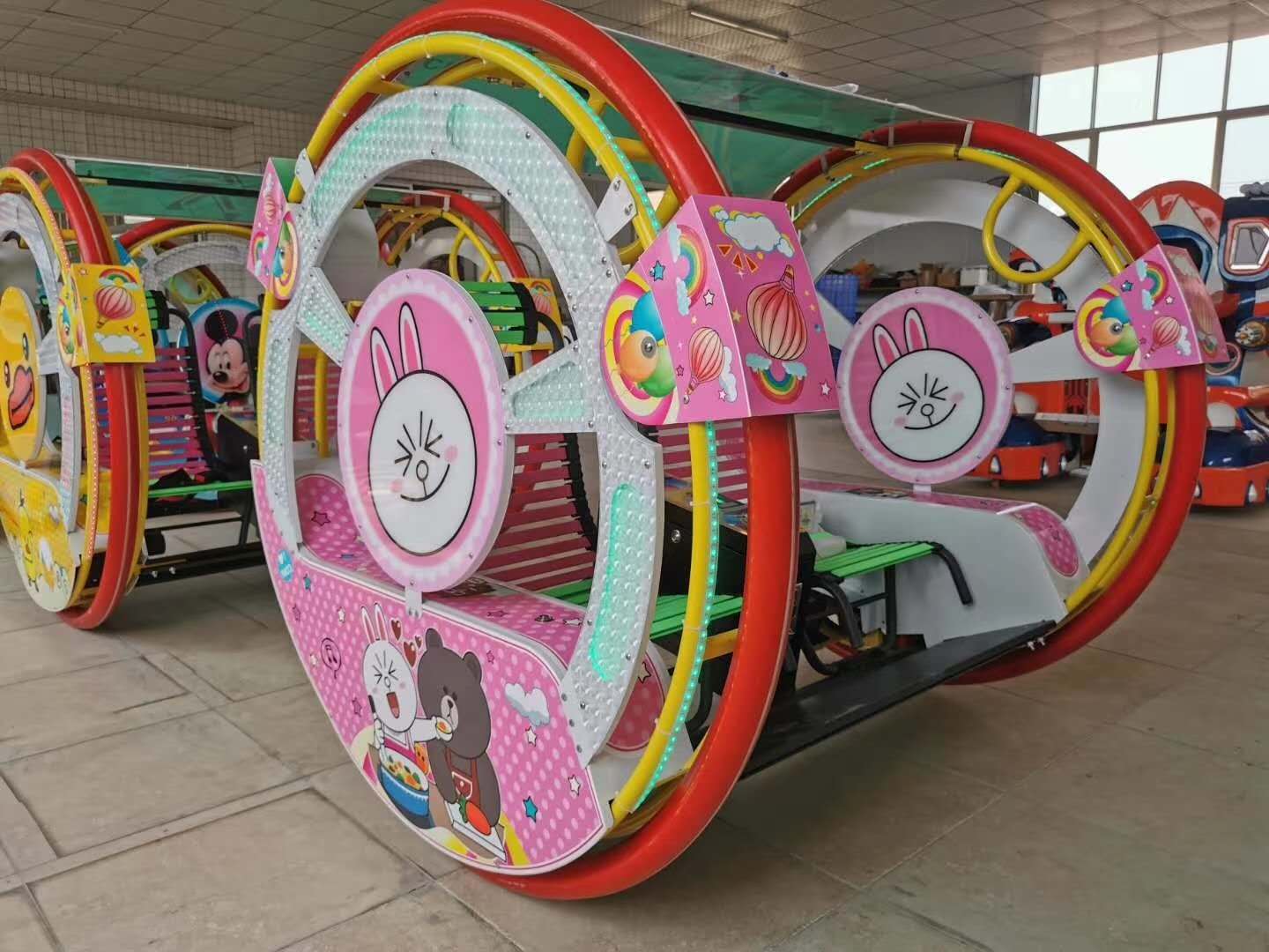 电瓶碰碰车室外儿童游乐设备电瓶碰碰车新型