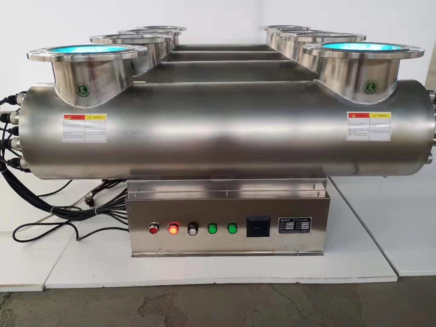 深圳二次供水紫外线消毒器  紫外线杀菌消毒灭藻  管道式紫外线消毒器  过流式紫外线消毒器
