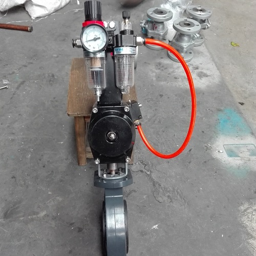 吉汇阀门厂家销售气动塑料蝶阀  双向  对夹