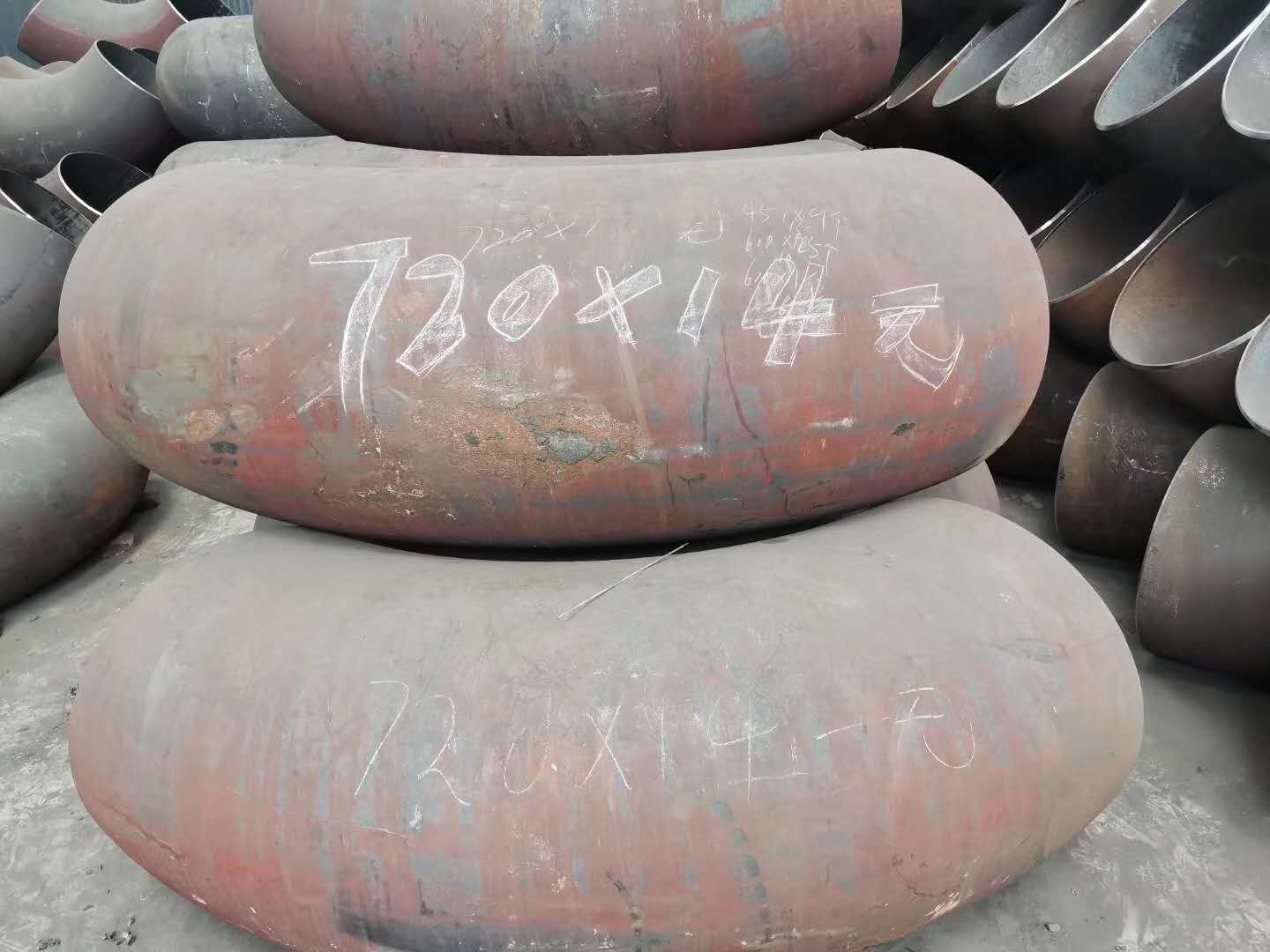 碳钢无缝冲压弯头 焊接弯头 度数弯头 虾米腰不锈钢304  对焊弯头  304冲压弯头  加厚碳钢弯头