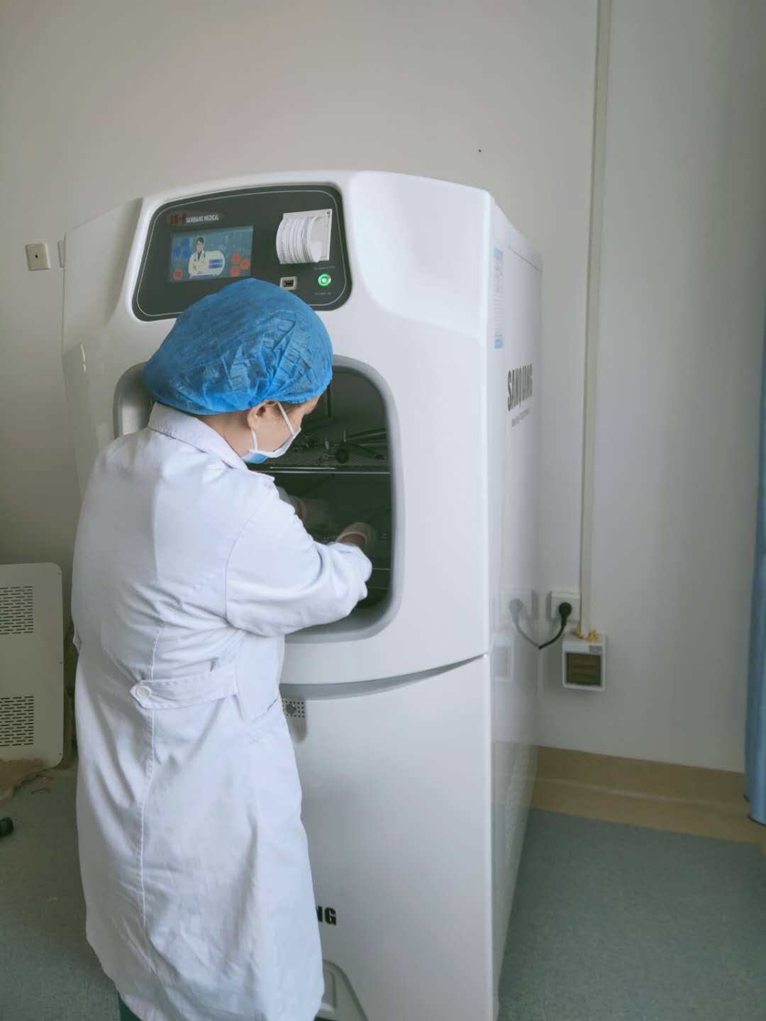 过氧化氢低温等离子灭菌器医用手术器械消毒设备  低温等离子灭菌设备  低温等离子消毒柜